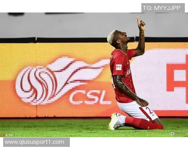 英超前球员点评阿玛德进攻威胁大防守能力不足引发关注 英超前球员点评阿玛德进攻威胁大防守能力不足引发关注