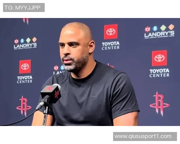 乌度卡称赞狄龙近期状态出色期待他在比赛中展现强烈侵略性