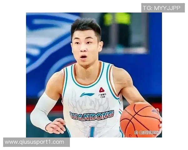 徐杰复出表现惊艳末节三分助队加时赛全场贡献22分2次抢断 徐杰复出表现惊艳末节三分助队加时赛全场贡献22分2次抢断